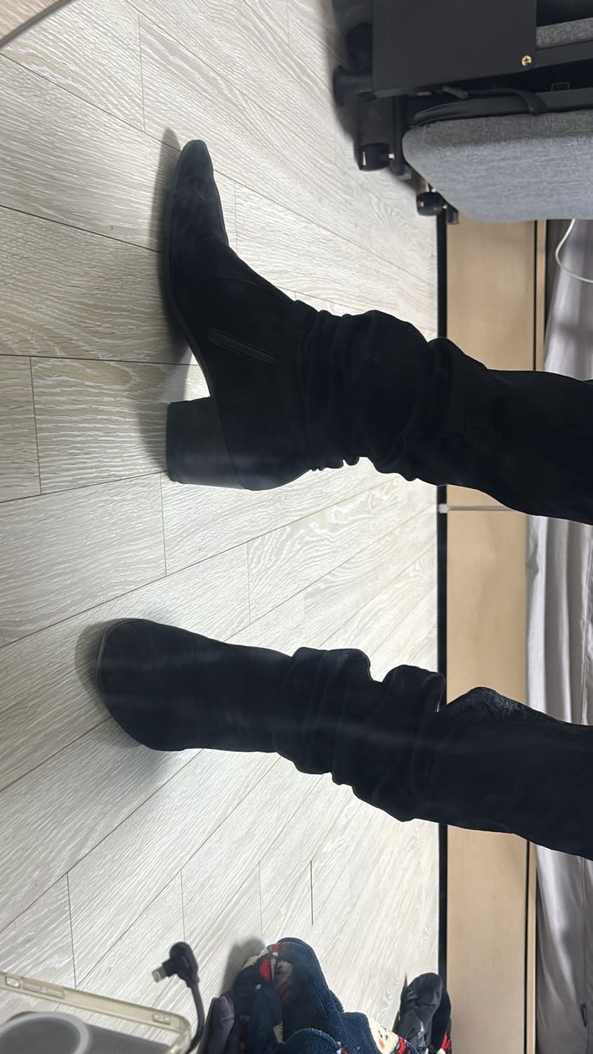 생로랑 바실리 22fw 스웨이드 앵클부츠 42.5사이즈 상품이미지7