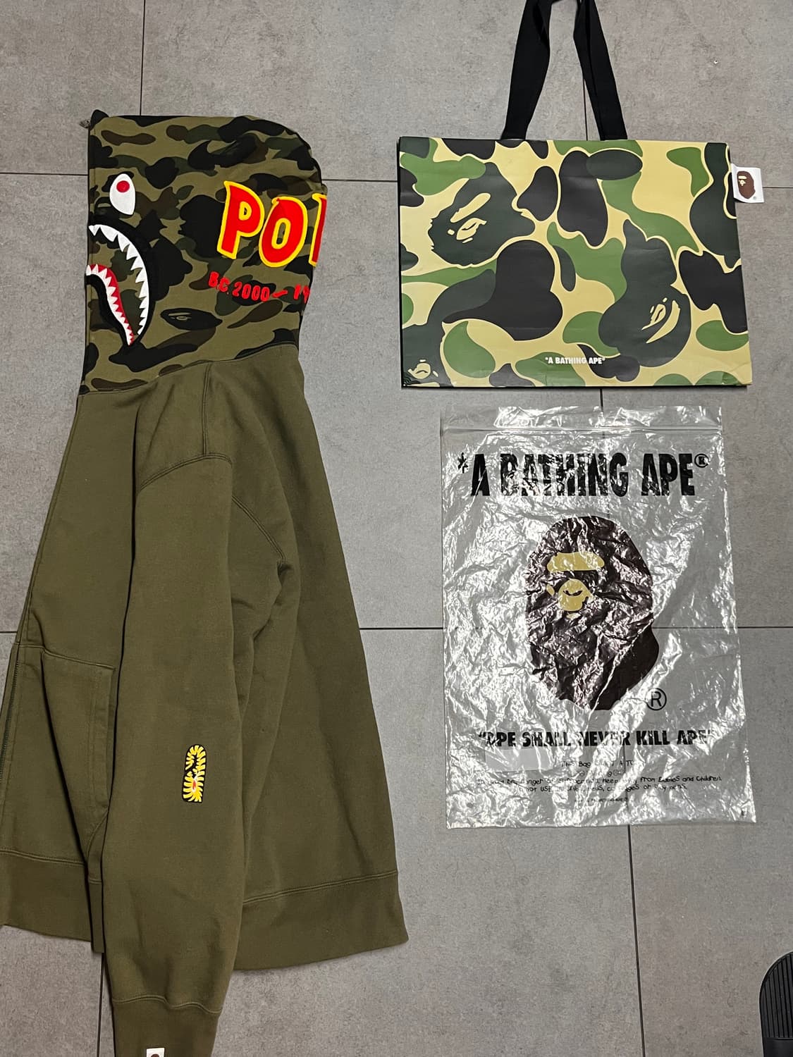 베이프 올리브 녹계 샤크 후드집업  상품이미지2