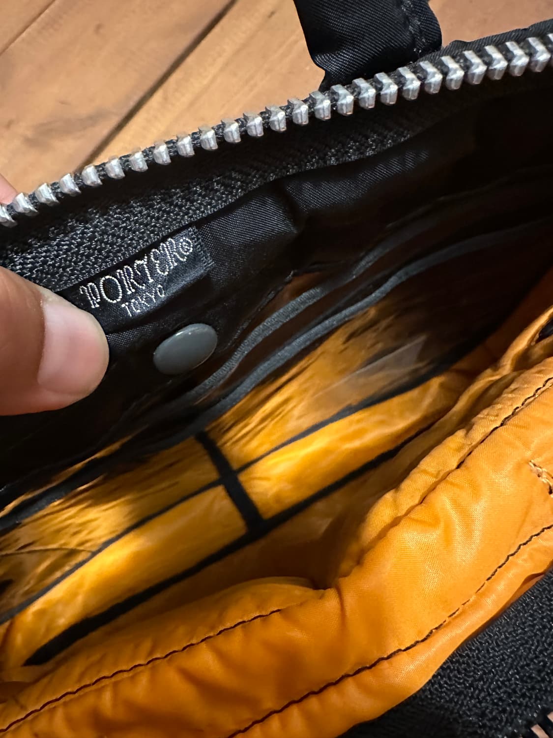 포터 탱커 헬맷백 상품이미지4