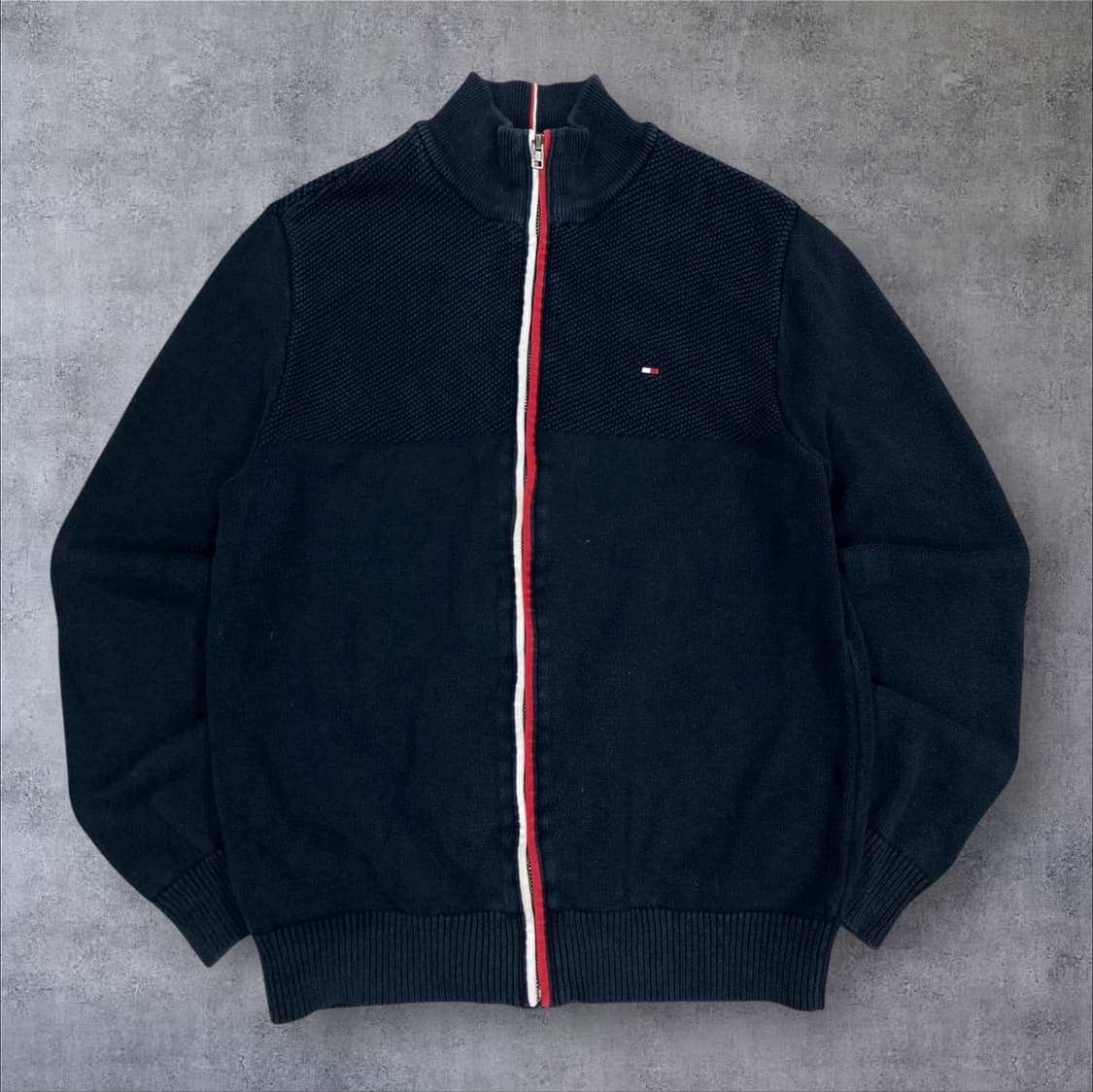 타미힐피거 네이비 컬러 스몰 로고 니트 집업 상품이미지1