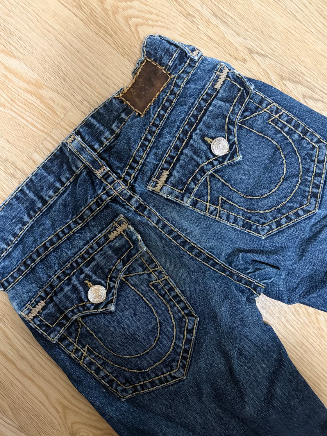 TrueReligion 데님부츠컷 상품이미지1