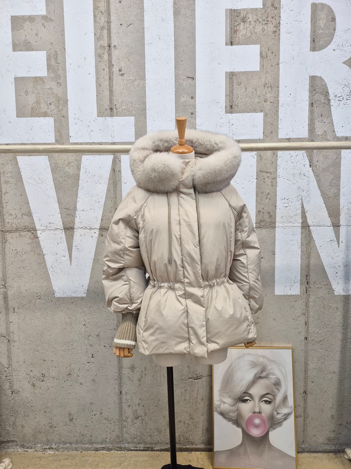 보브 폭스 후드 구스패딩 자켓 상품이미지1