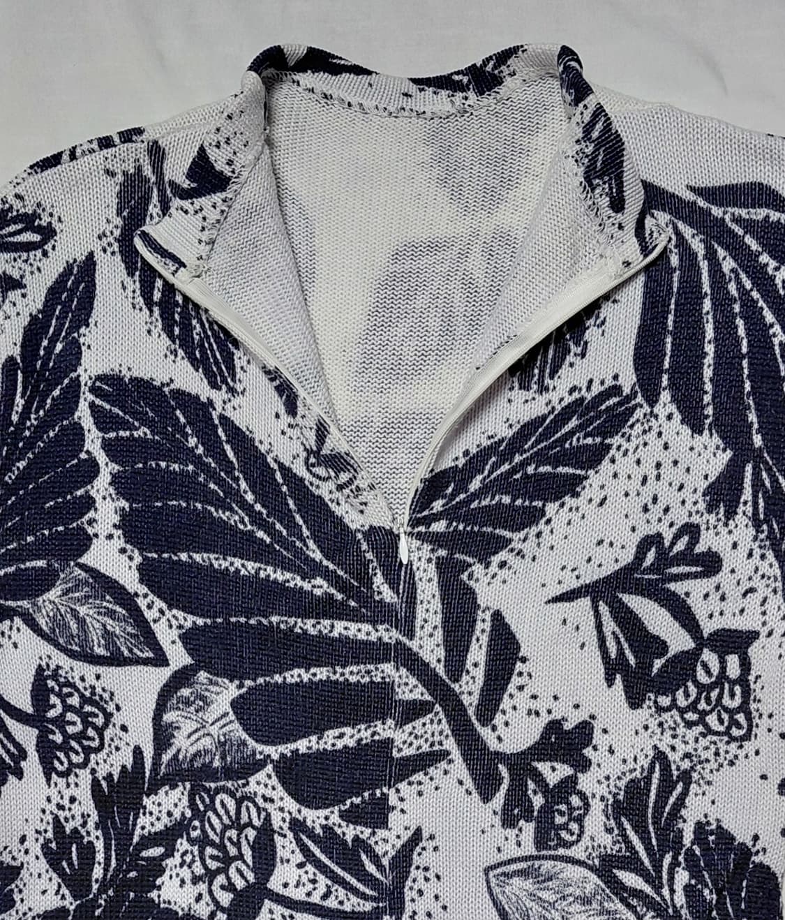 로트레아몽(LAUTREAMONT) 하이넥 보태니컬 코튼 니트 (9호) 상품이미지5