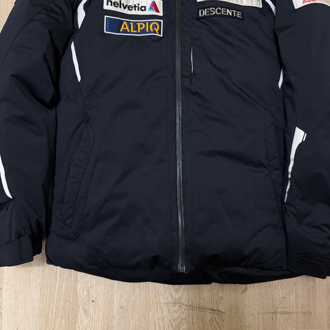 데상트 남성 아우디 스위스 레플리카 패딩 XXL/110  상품이미지4