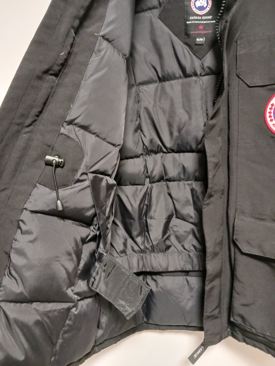 캐나다구스 익스페디션 파카 블랙 상품이미지5