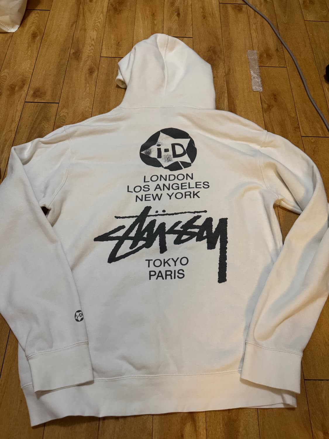 I-D mag X Stussy 콜라보 후드티 상품이미지1