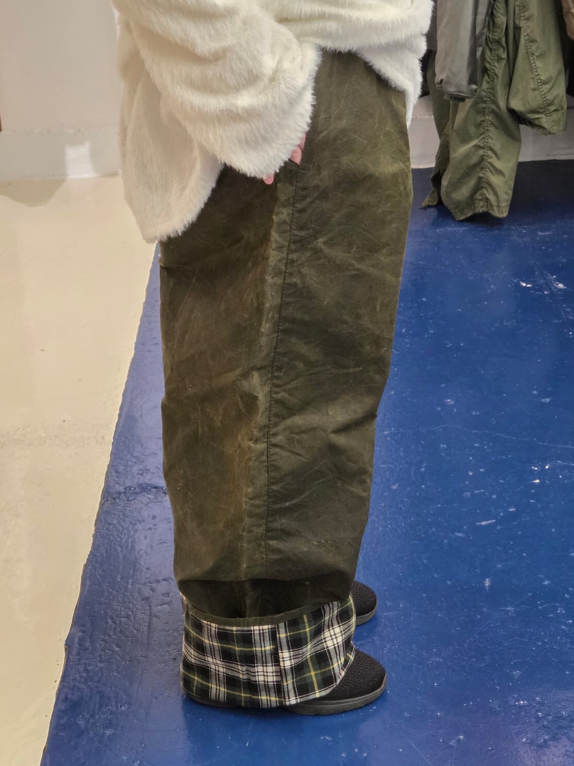 Barbour 바버 올리브 카키 왁스 팬츠 상품이미지2