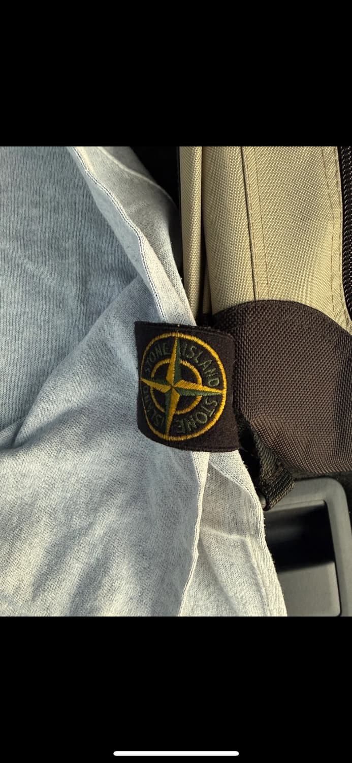 스톤아일랜드 니트 연하늘색 상품이미지1