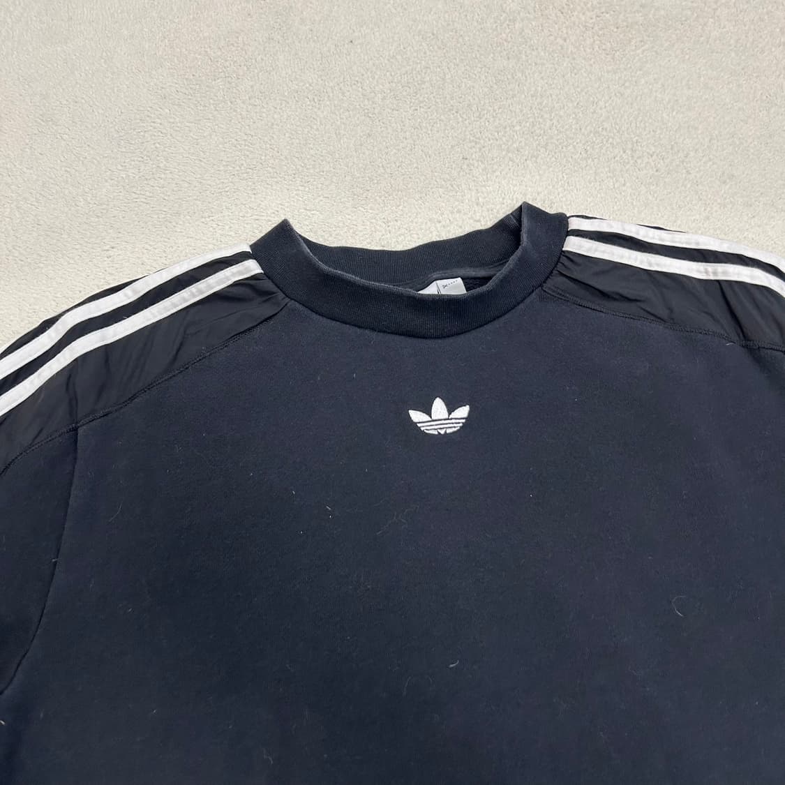 Adidas Black Center Logo Sweatshirt  상품이미지5