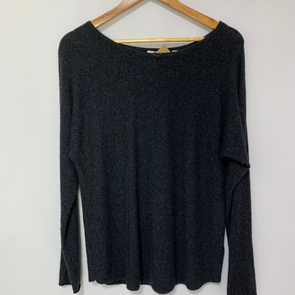 유니클로 차콜 딥 라운드넥 니트 캐시미어 100 빈티지 여성 L 상품이미지2