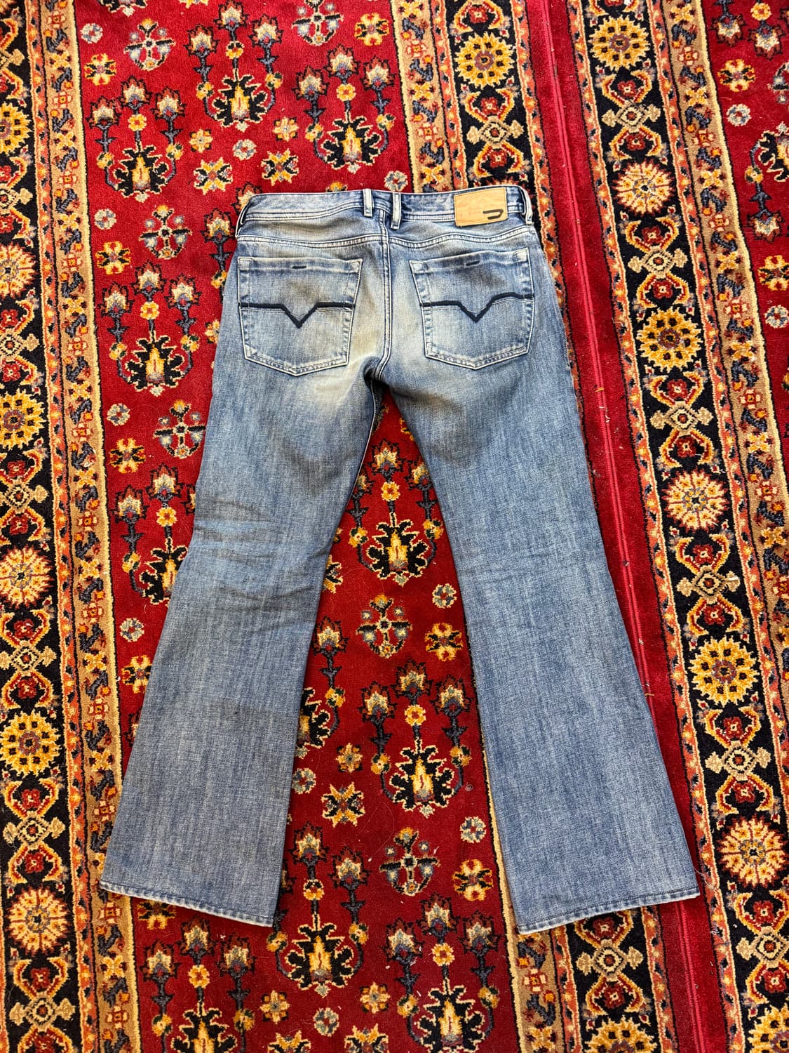 디젤 자탄 워싱 부츠컷 데님 팬츠 31in 상품이미지8