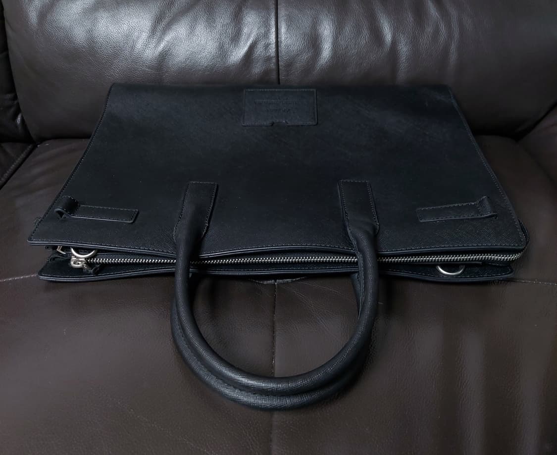 지오지아 블랙 토트백 크로스백 서류가방

 상품이미지3