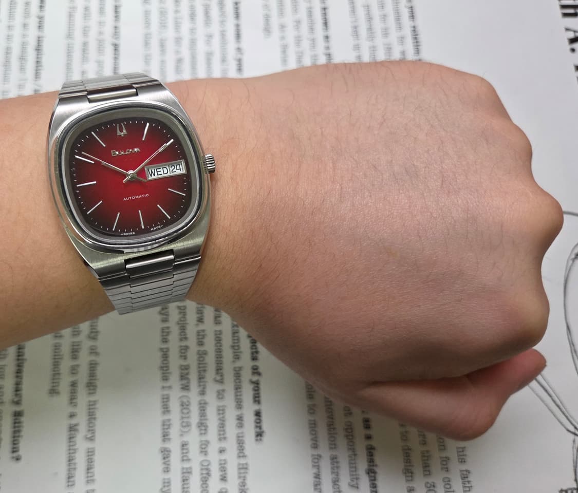 빈티지 부로바 테레비 데이데이트 투톤 레드버건디 뻐뻐시 브슬 ver.
 상품이미지5