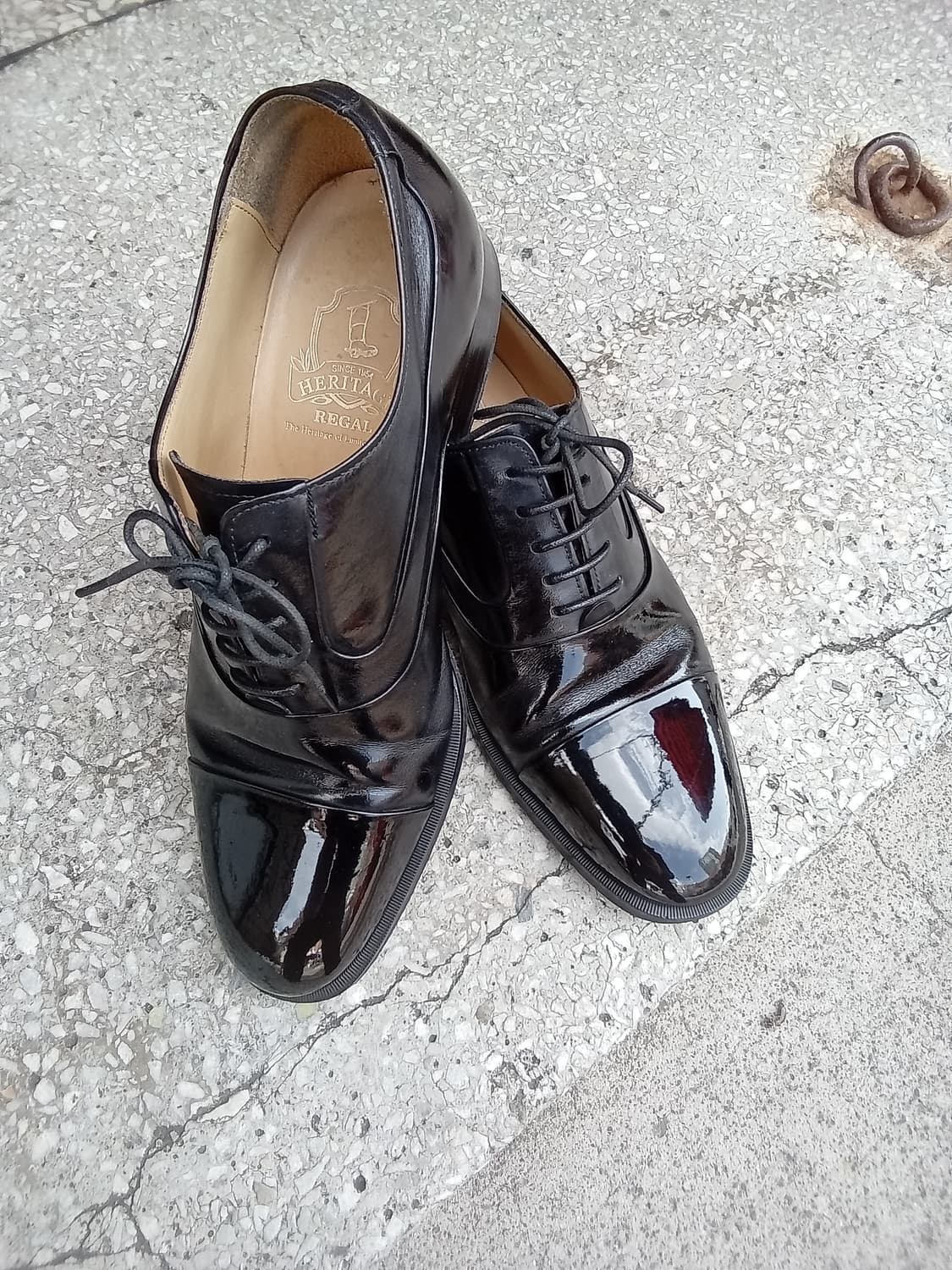 헤리티지 리갈 스트레이트 팁,다크블랙 정장 구두 상품이미지3