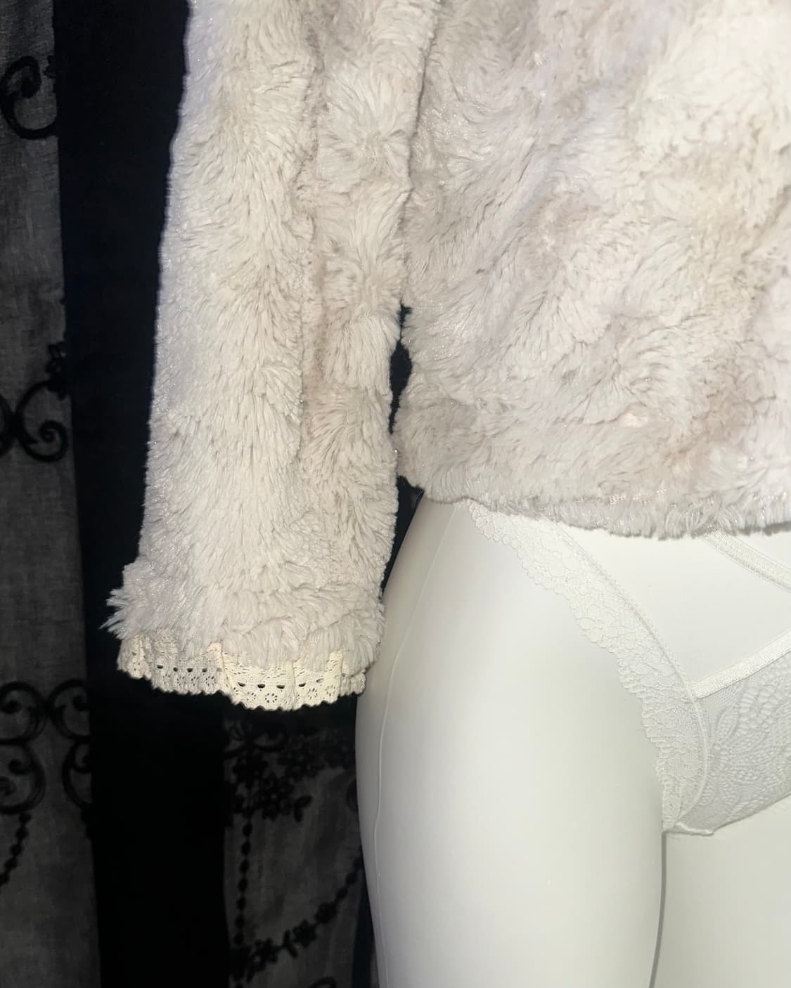 Cream lovely eco fur jacket 상품이미지2