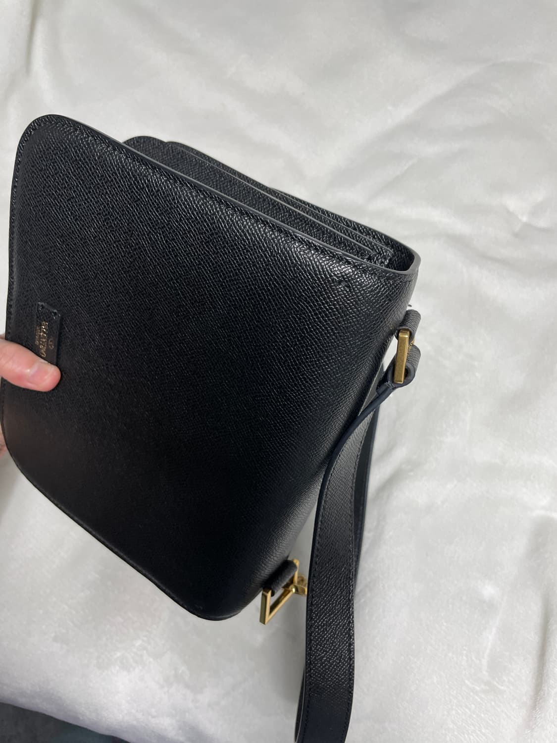 [급처] 발렌티노 가라바니 브이슬링 스몰 숄더백 블랙 정품 상품이미지5