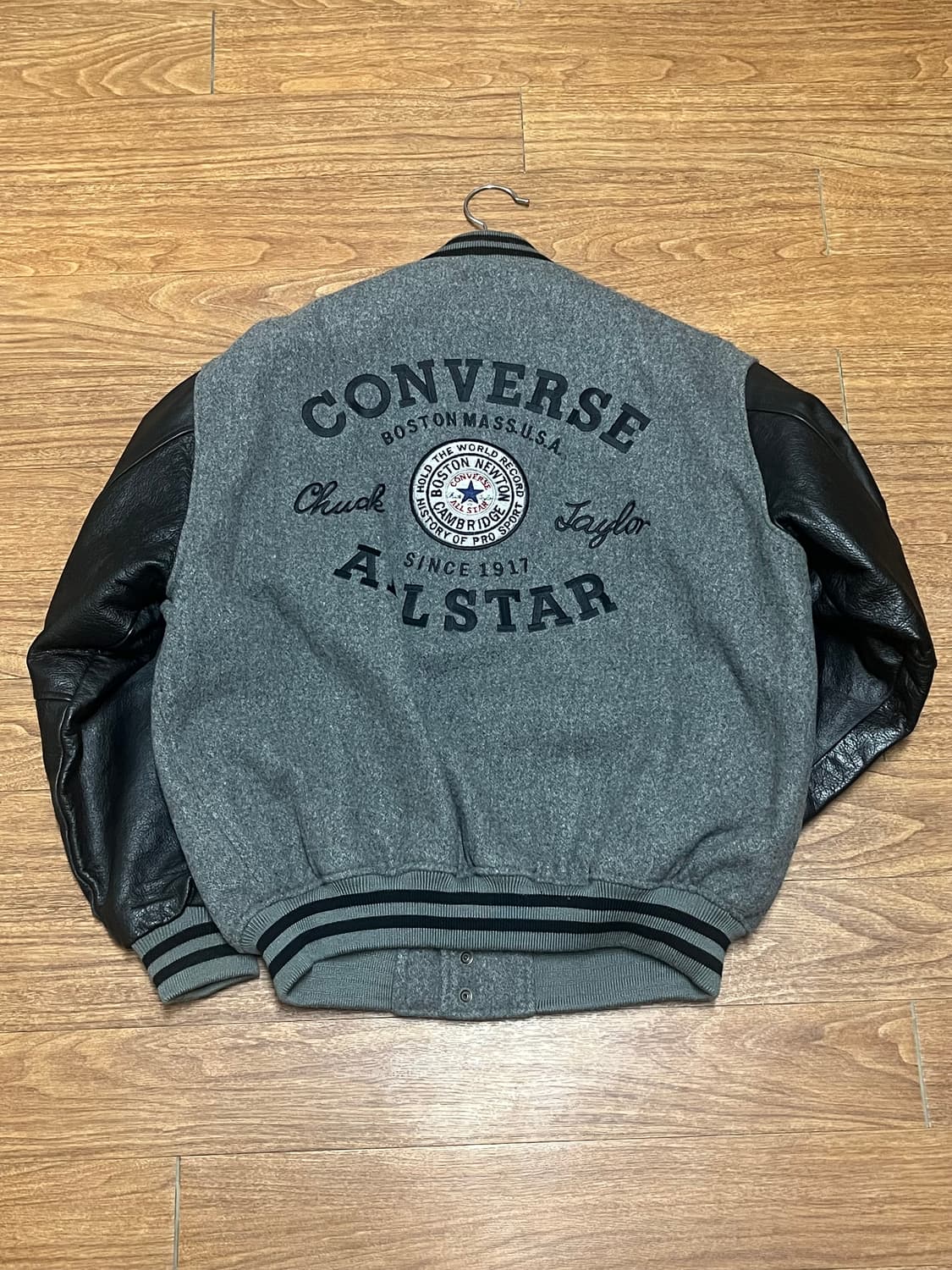 컨버스 바시티 자켓 상품이미지1