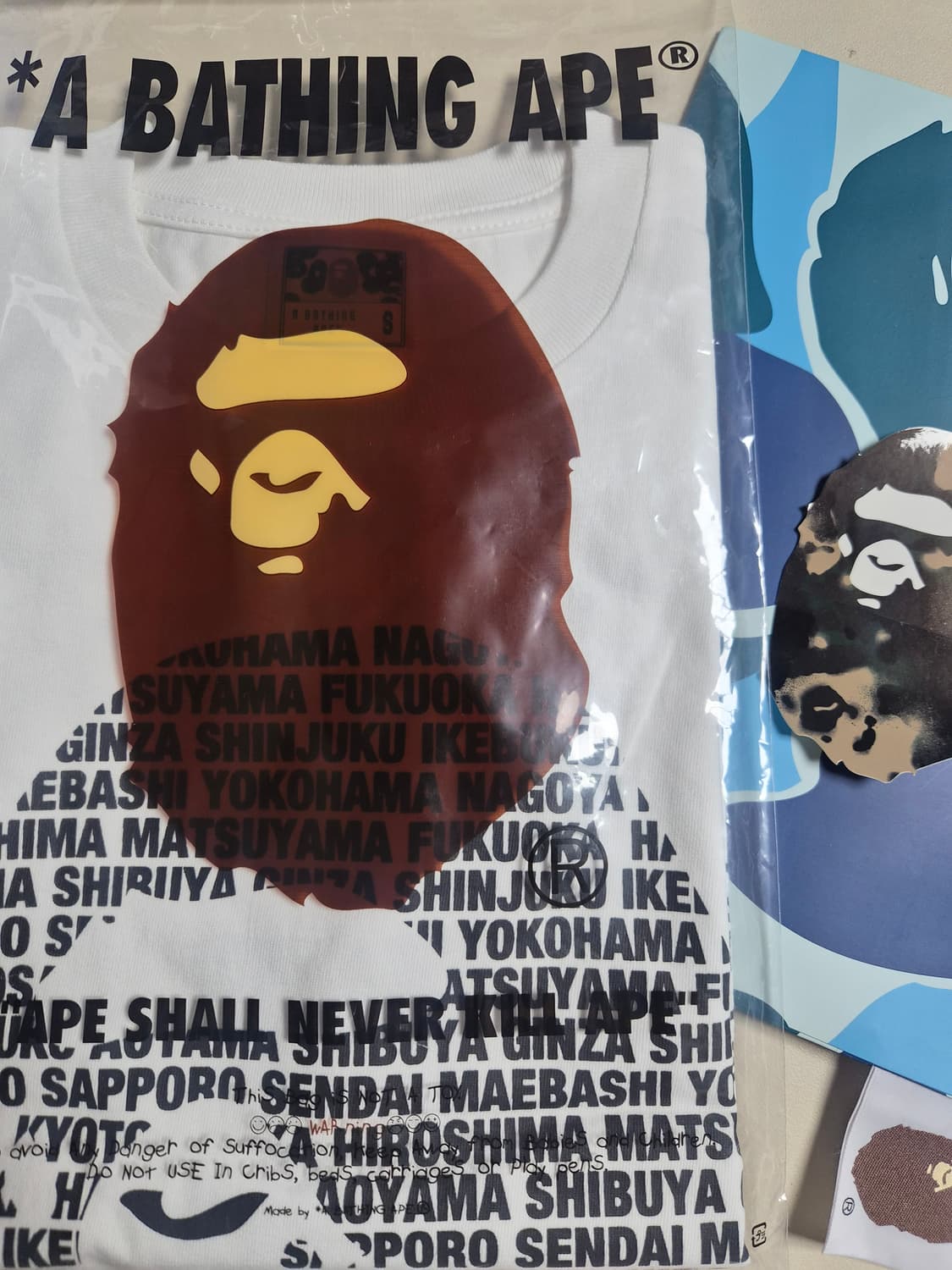 베이프 정품 S 재팬 에이프 헤드 반팔티 상품이미지3