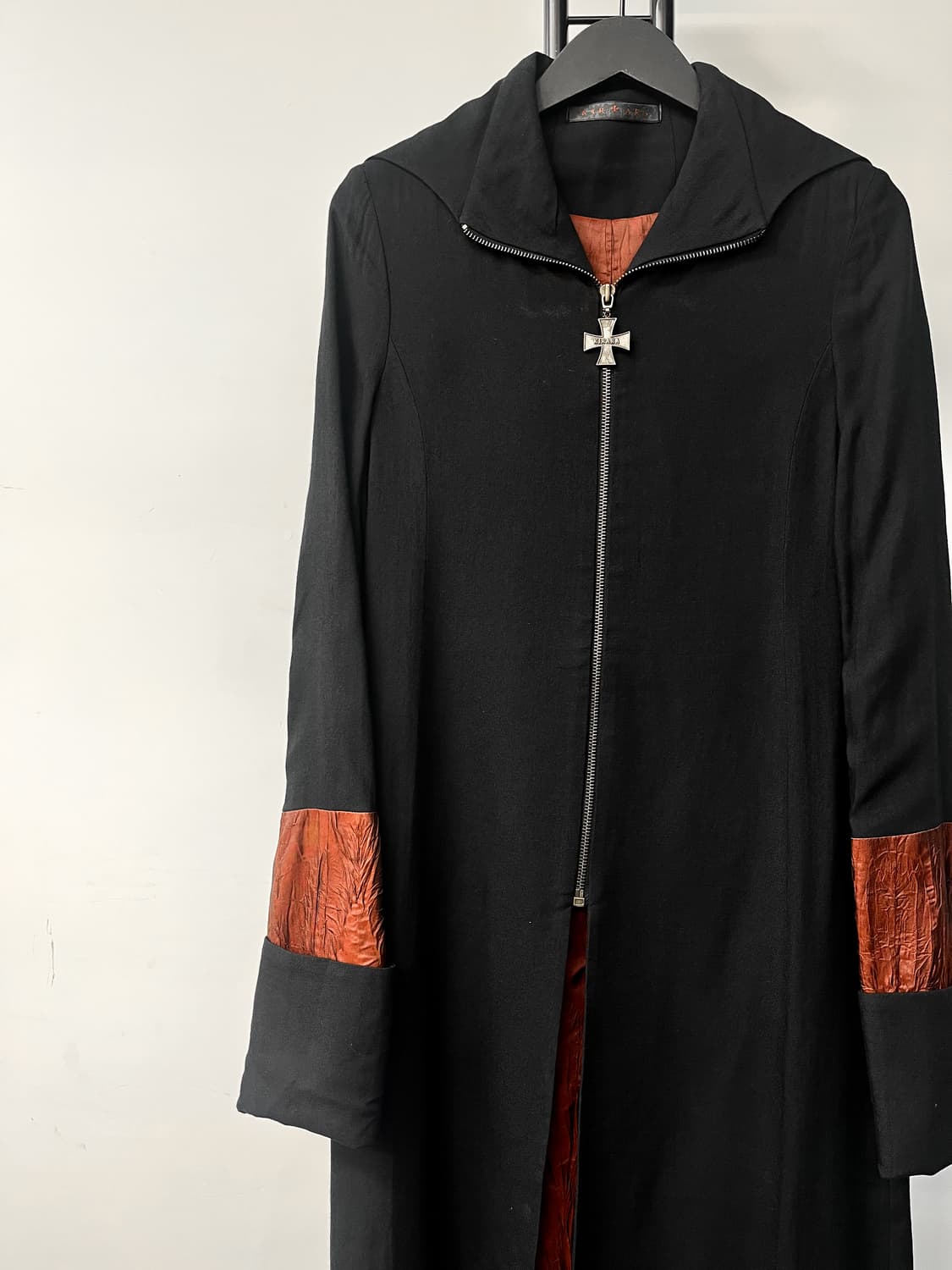 키라라 고딕 프란체스카 집 코트 상품이미지3