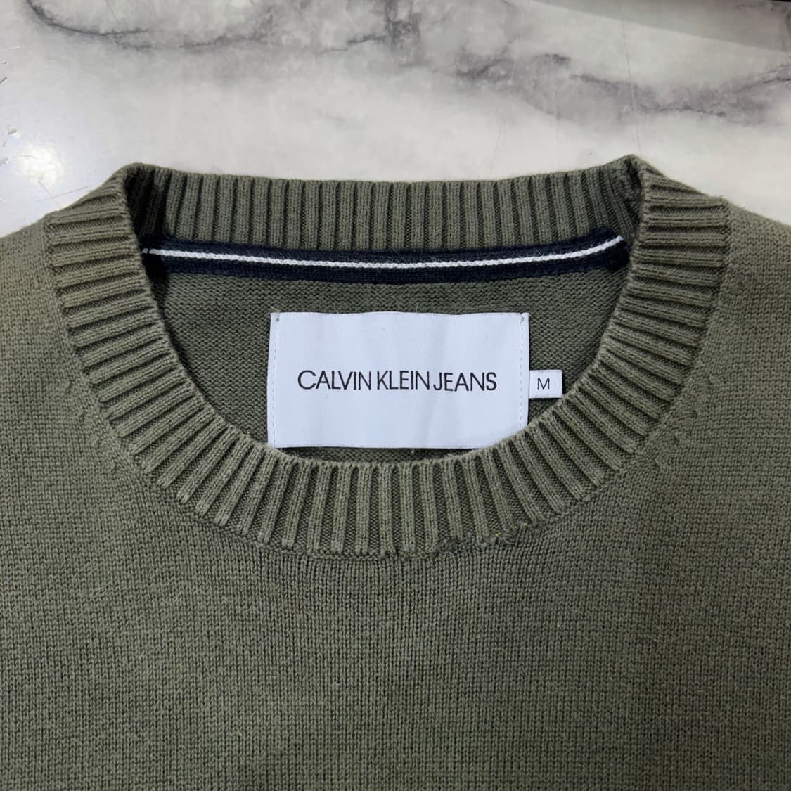 캘빈클라인 CK 로고 올리브 그린 니트 (M)    상품이미지6