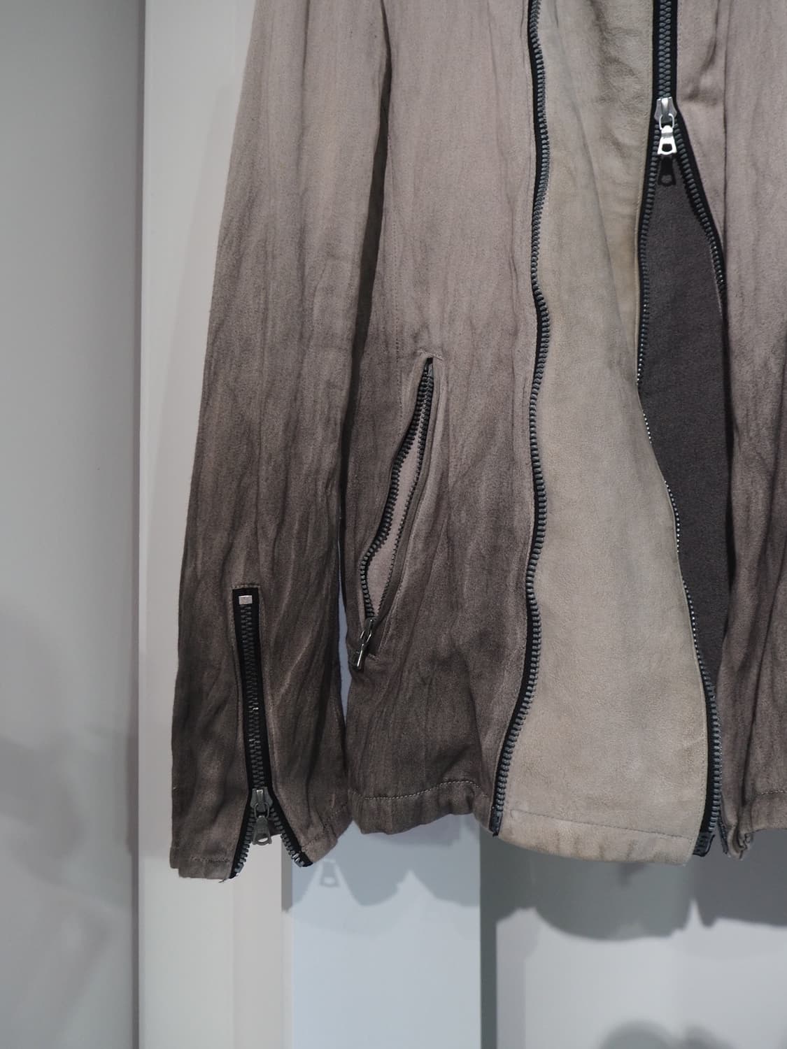 ISAMU KATAYAMA BACKLASH suede trim jacke 상품이미지3