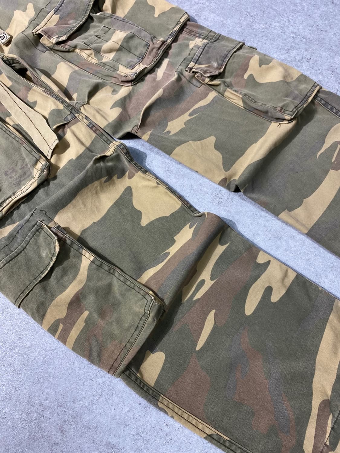 [M] Abercrombie 아베크롬비 카모플라쥬 카고 와이드 팬츠 상품이미지3