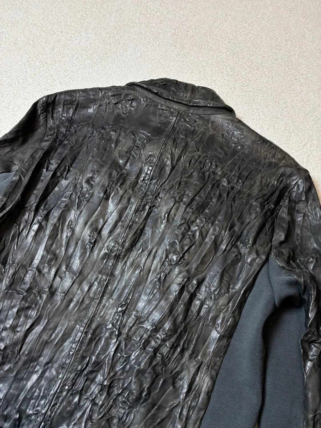 트랜짓 Transit 락시크 플리츠 양가죽 자켓 PN7696 상품이미지5