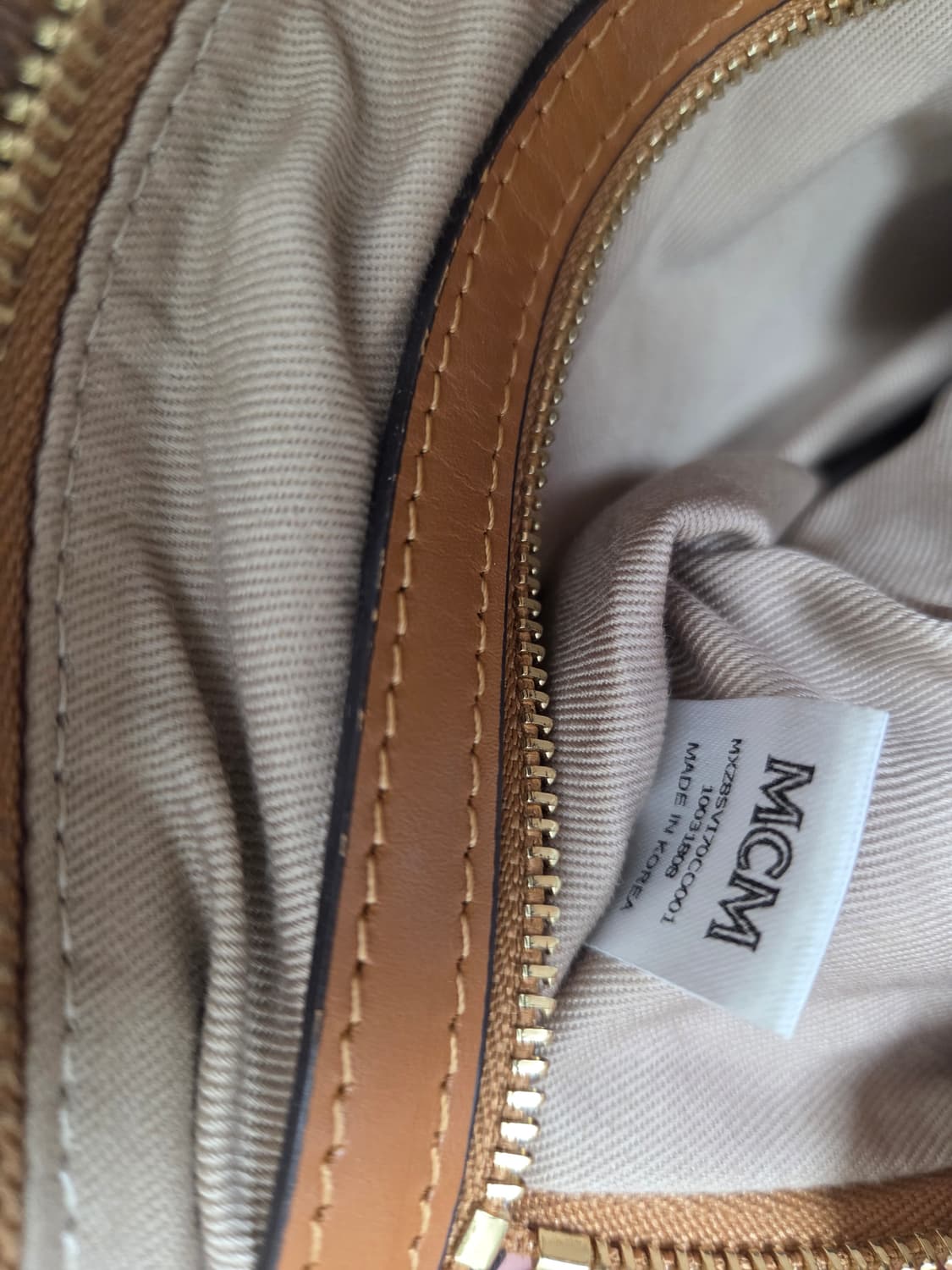 MCM 비세토스 클러치백 브라운 상품이미지6