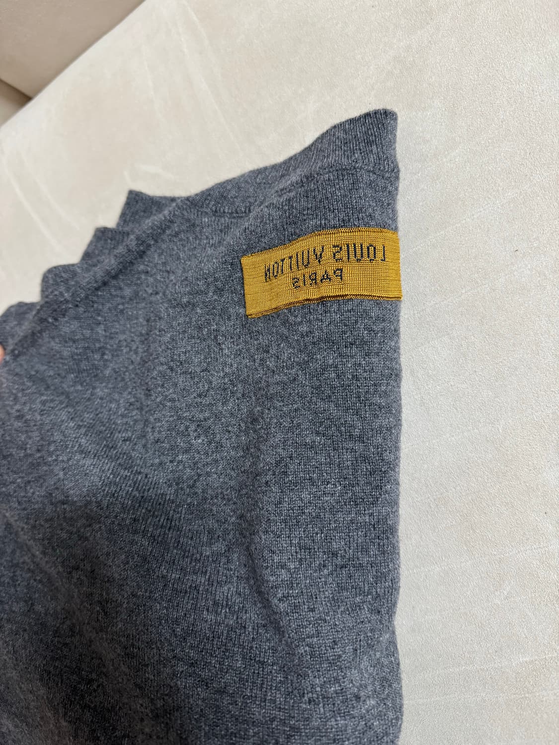 루이비통 니트 판매합니다 상품이미지6