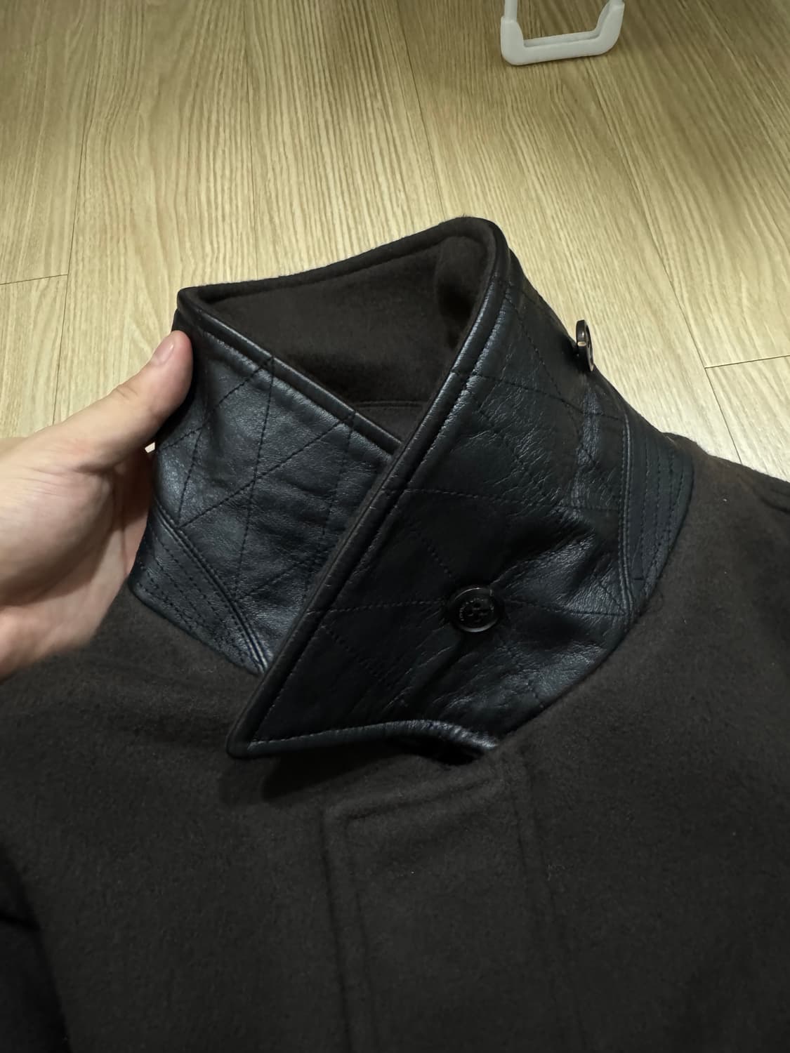 [2] 어나더오피스 25aw 라이브러리 울 모즈 코트 차콜브라운 상품이미지7