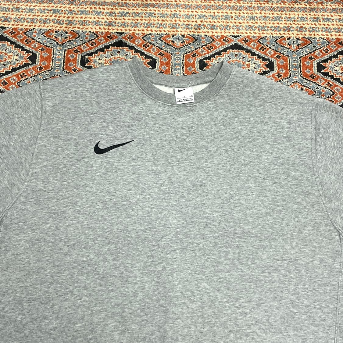 나이키 스우시 그레이 기모 맨투맨 남성L 상품이미지2