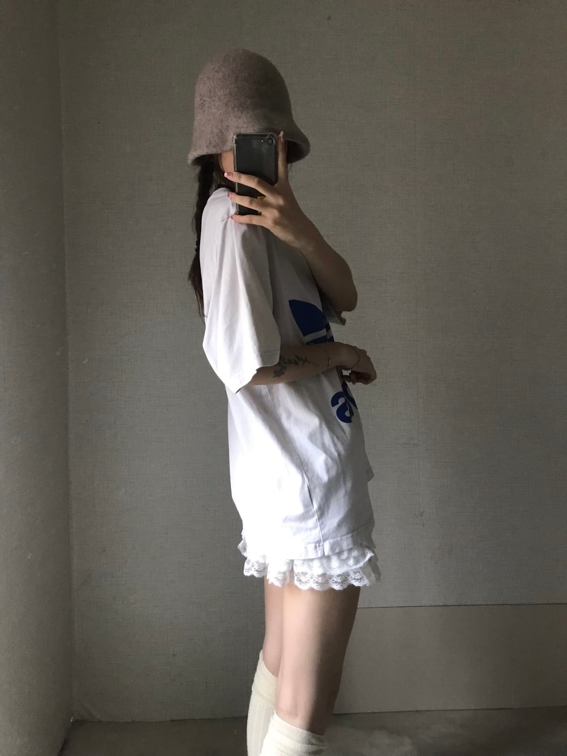 아디다스 빅로고 오버핏 반팔티셔츠 상품이미지3