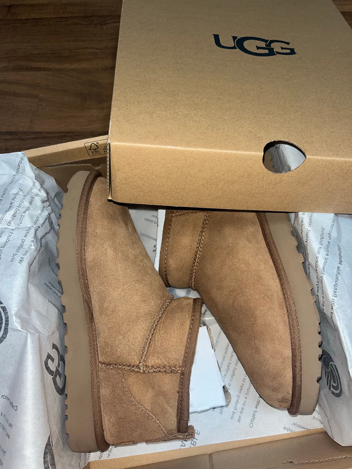 (미착용230~240)UGG 어그 클래식 울트라미니부츠 체스넛 6 상품이미지3