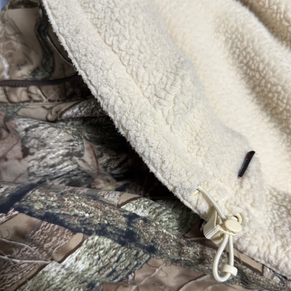 슈프림 폴라텍 리버시블 풀오버 폴 카모 L  24FW 상품이미지8