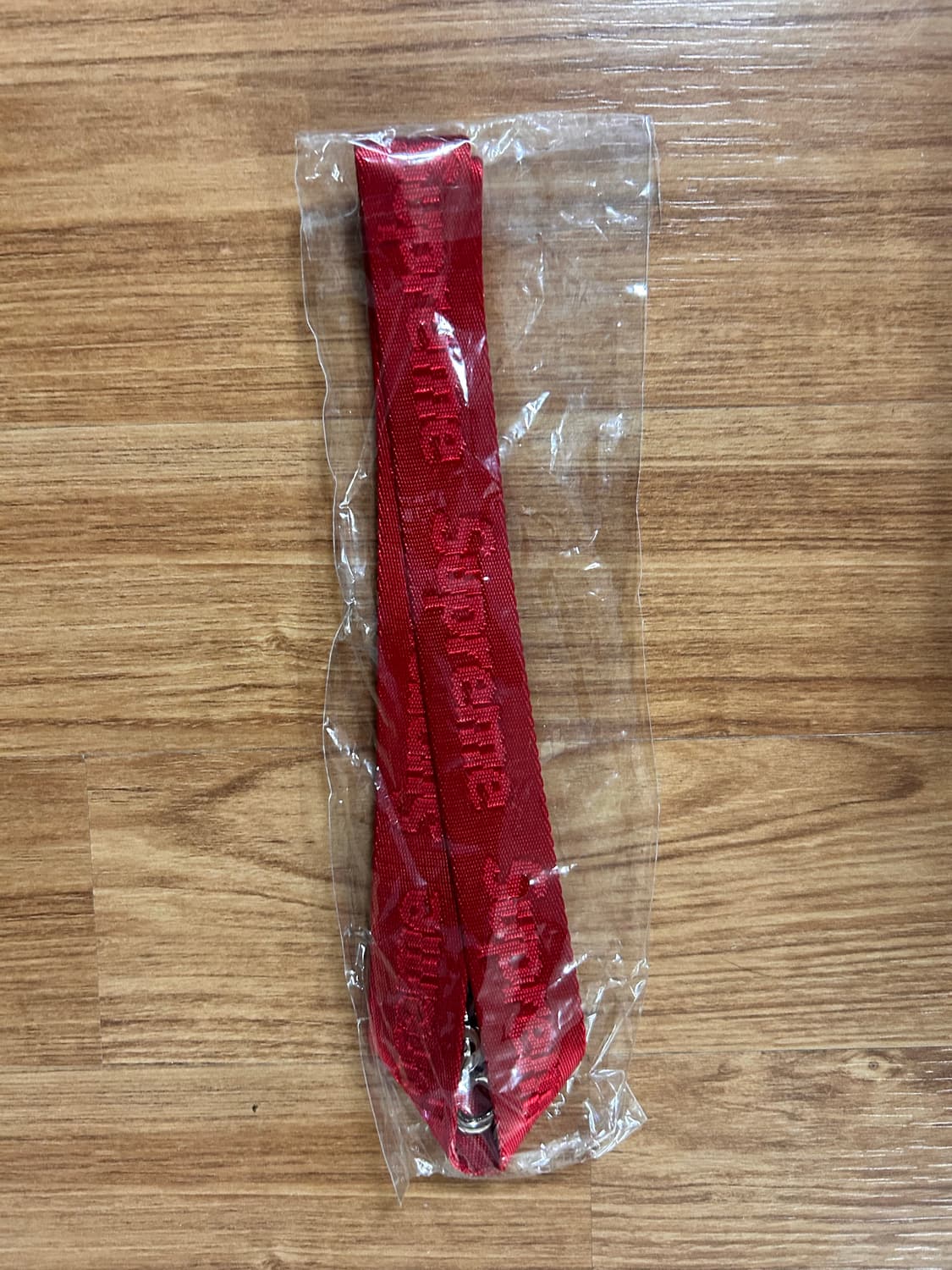 슈프림 나일론 랜야드 레드 상품이미지3