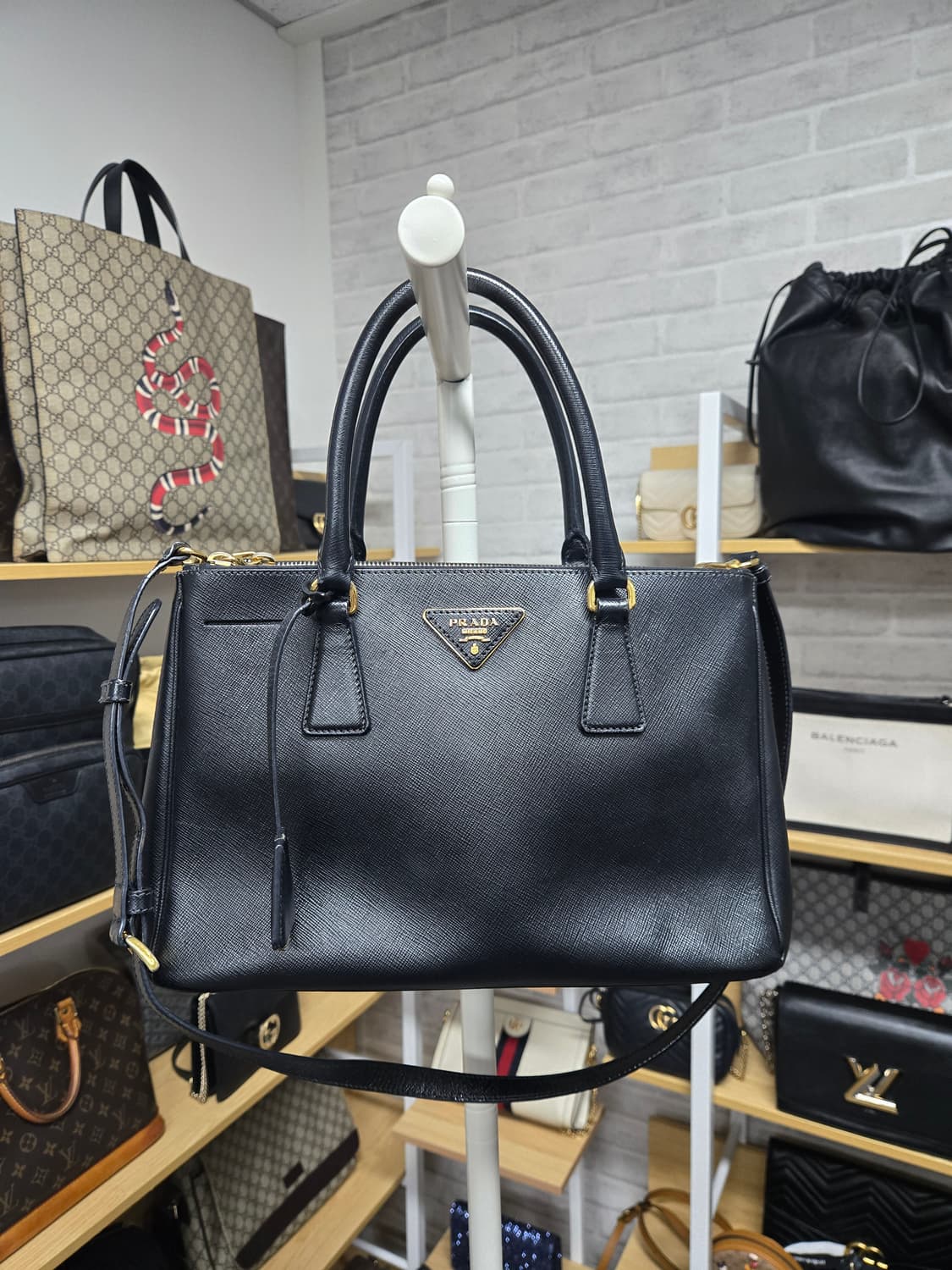 [특가][정품]프라다 사피아노 토트 숄더백 상품이미지1