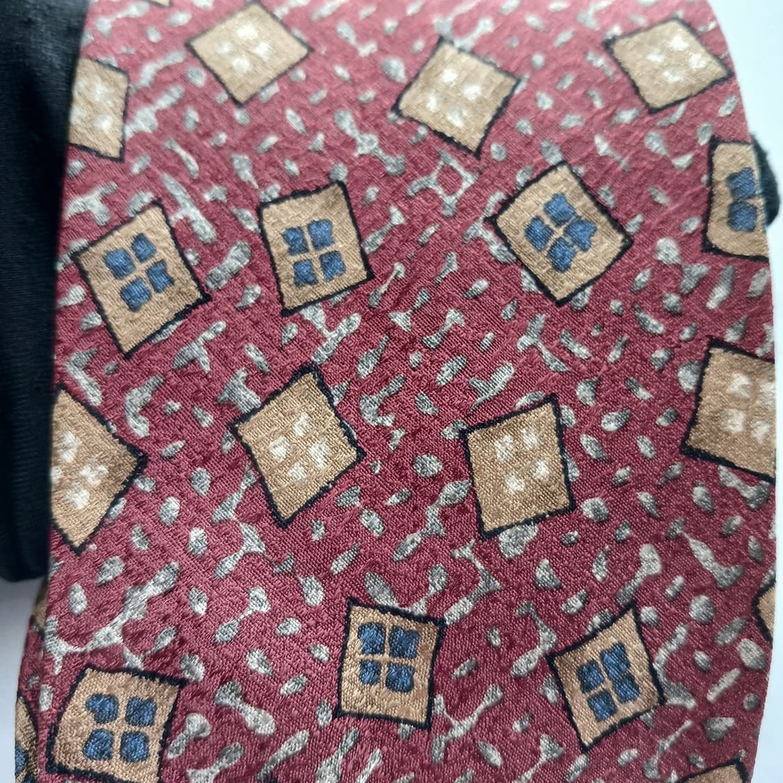 란셀 실크 레드 기하 패턴 넥타이 9.5cm B등급 A18742
 상품이미지5