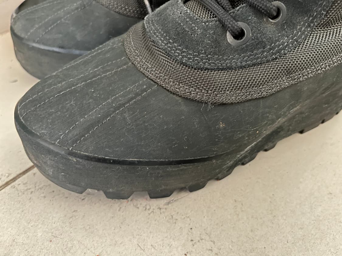 Yeezy 950 Pirates Black 상품이미지4