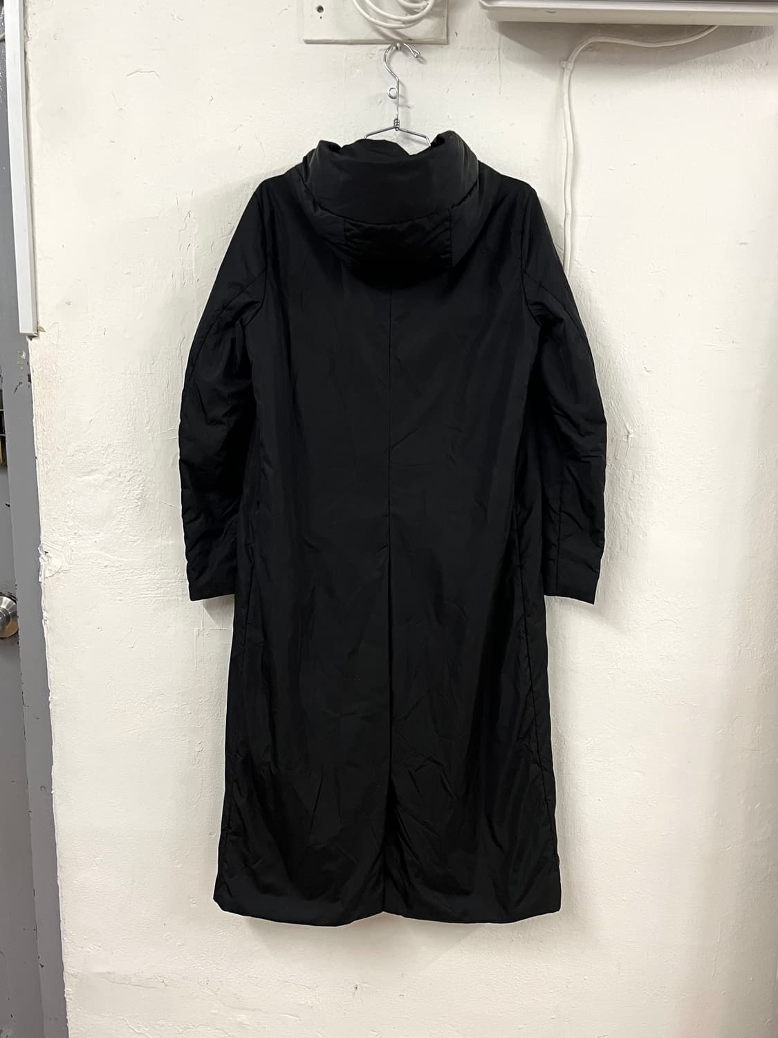 프라다 스카프 후드 패디드 롱코트 상품이미지8