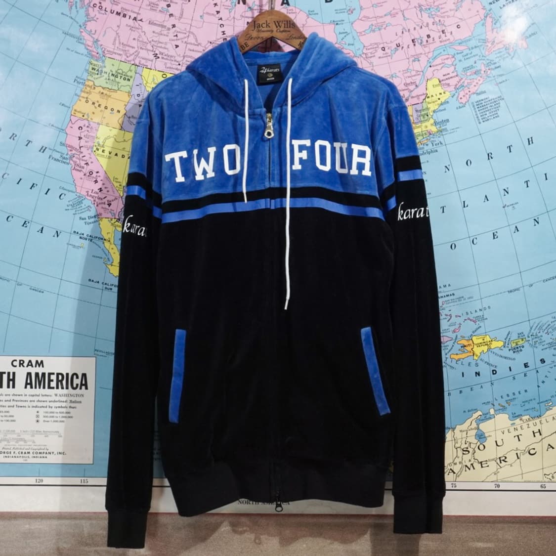 24Karats X 산다이메 벨벳 후드집업 상품이미지3