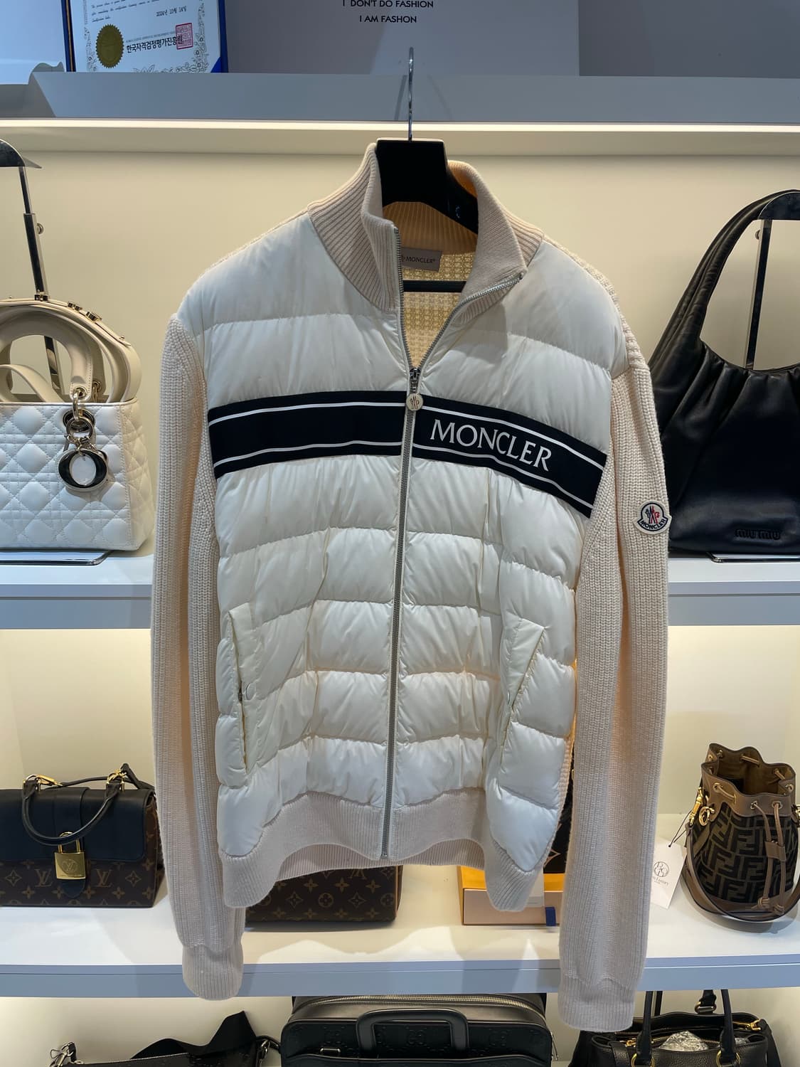 [정품/XL] 몽클레어 니트패딩 베이지 상품이미지1