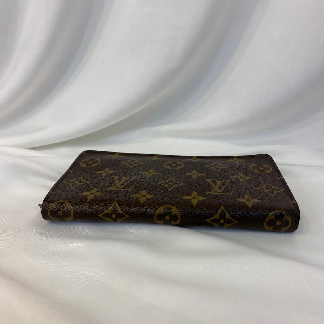 루이비통 모노그램 지퍼 장지갑 상품이미지3