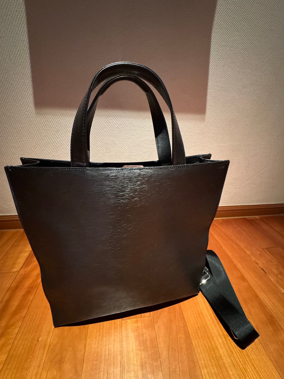 [풀구성] 질스튜어트 실버바 토트백 (품절모델/상태최상) 상품이미지2