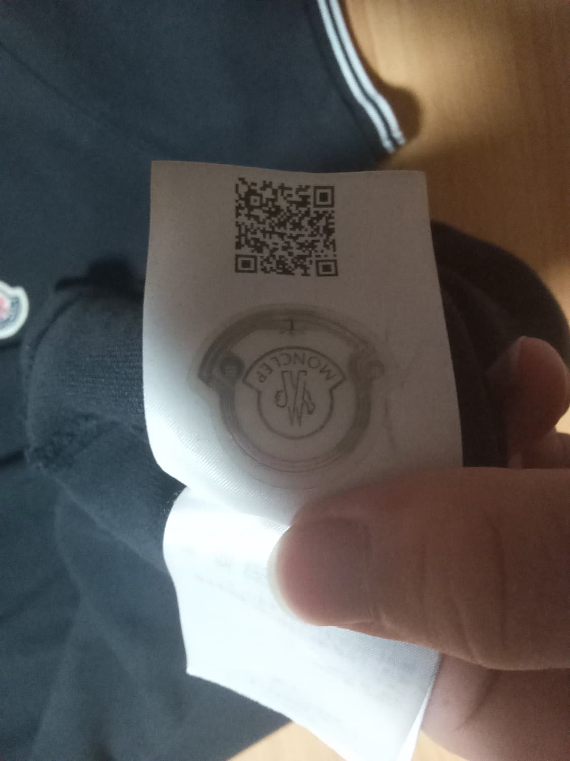 몽클레어 카라티 L 상품이미지3