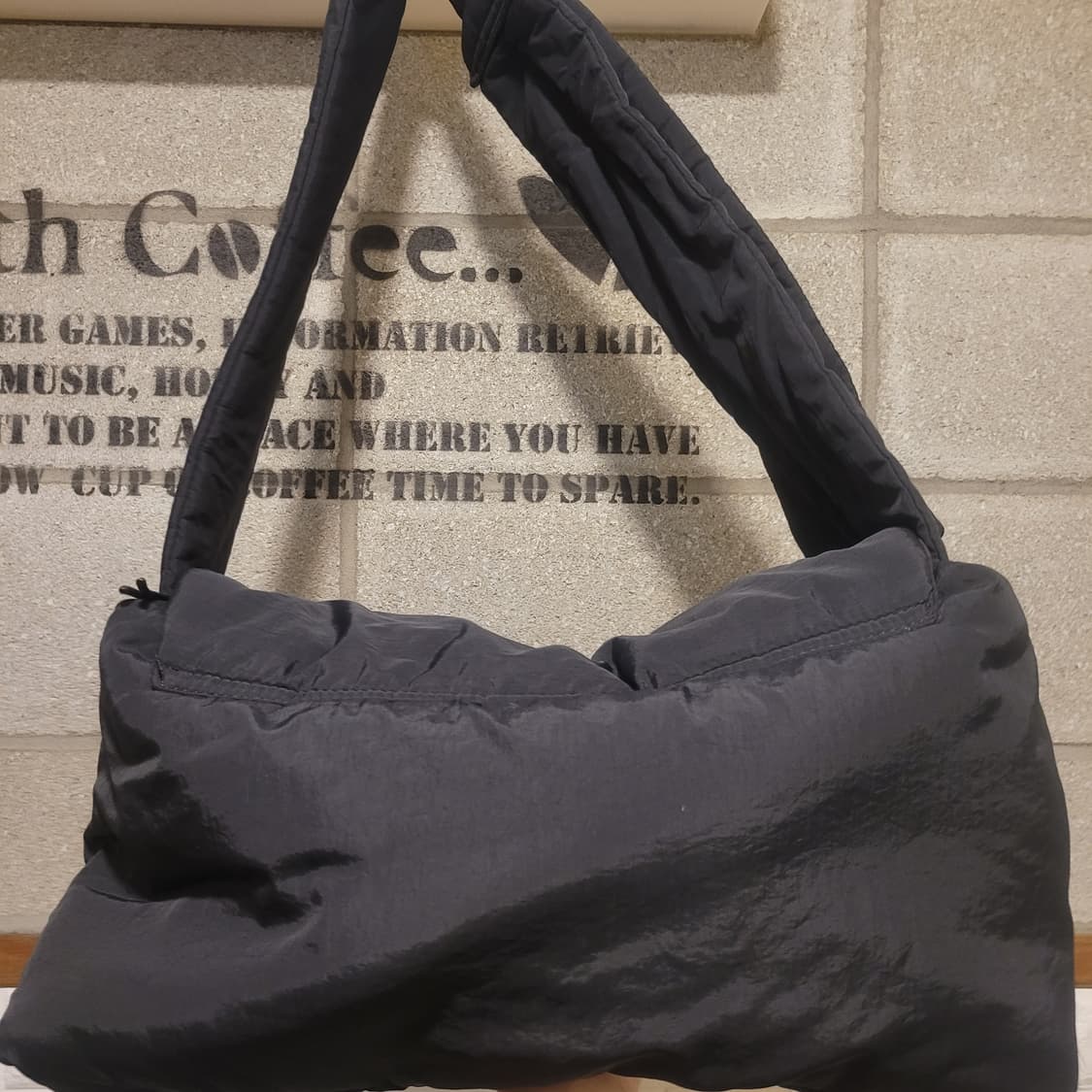 자라 퀄팅 토트백 상품이미지2