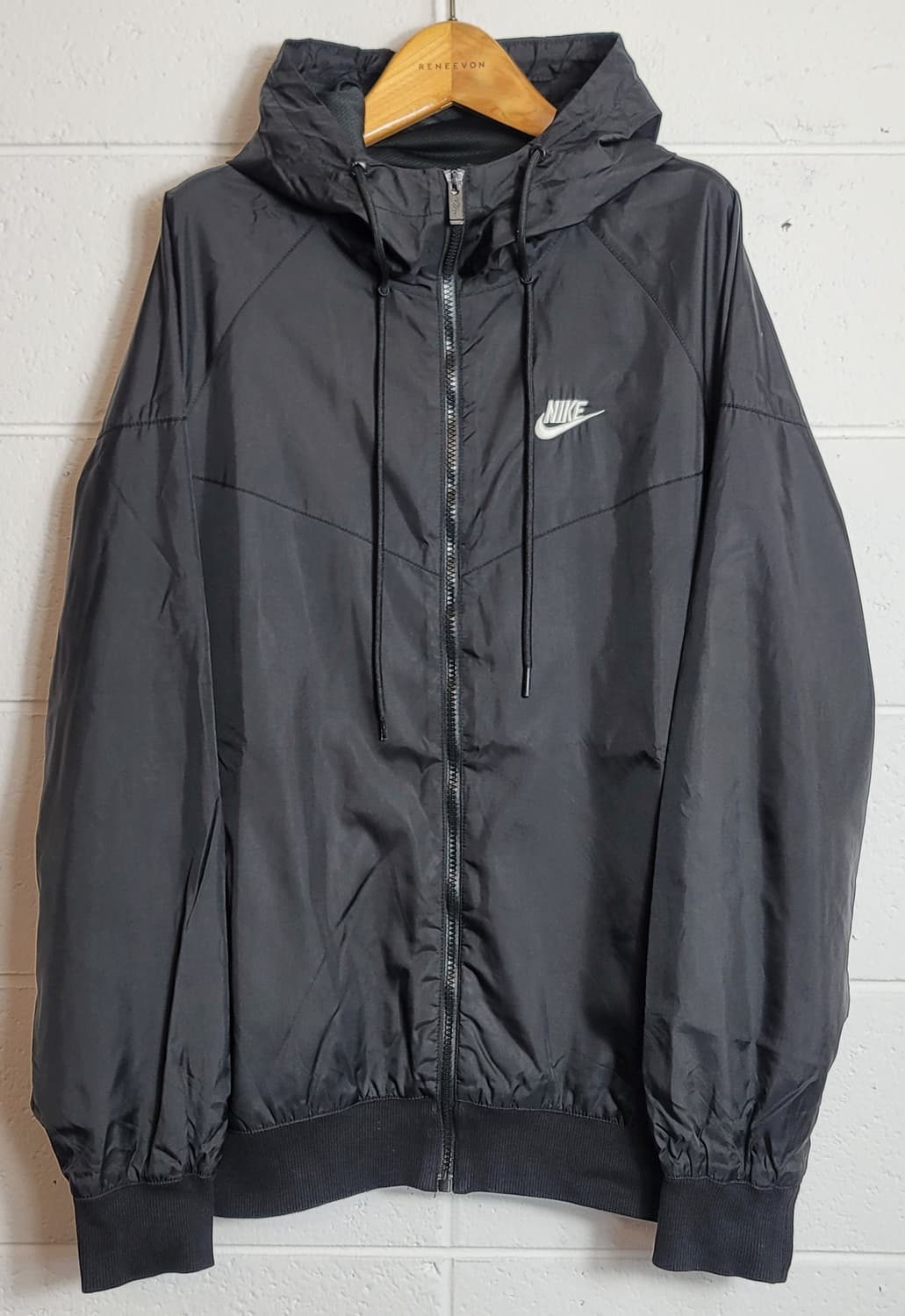 [110.XXL] 나이키 윈드러너 집업 후드 바람막이자켓(점퍼) 판매 상품이미지1