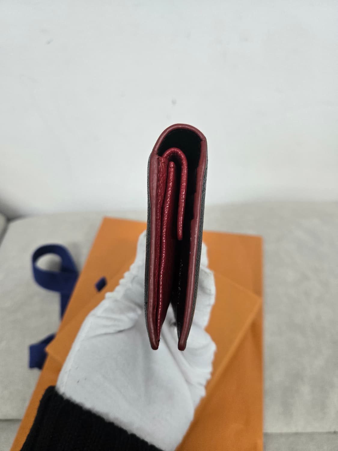 [보증서 정품] 미우미우 반지갑 상품이미지3