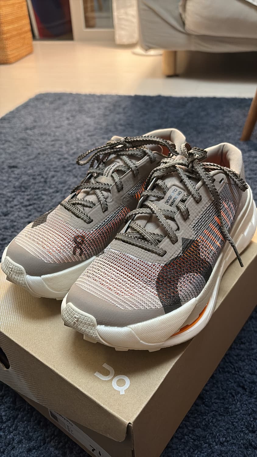 온러닝 클라우드 울트라 프로 러닝화 상품이미지1