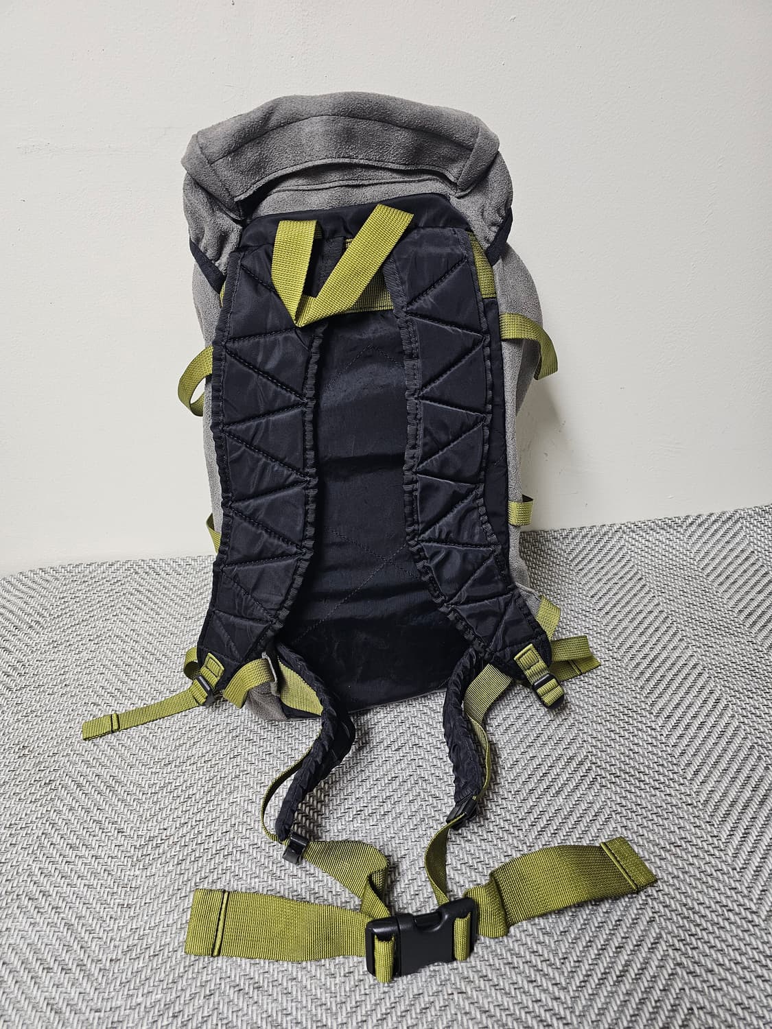 스톤아일랜드 X 포터 맨 메이드 스웨이드 백팩 상품이미지2