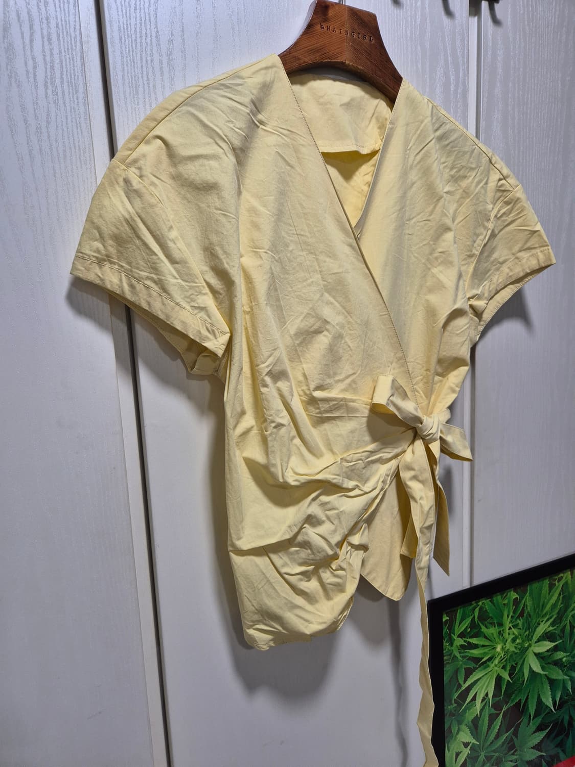 (타임세일)(새상품)jellpe 옐로우 랩 블라우스 상품이미지7